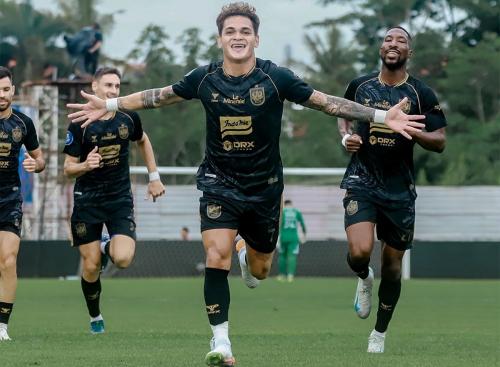 Gali Freitas mencetak gol tunggal kemenangan PSIS Semarang vs Semen Padang (Foto: Instagram/@psisfcofficial)